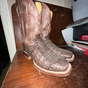 Justin voltage almond cx 1251 Caiman boots